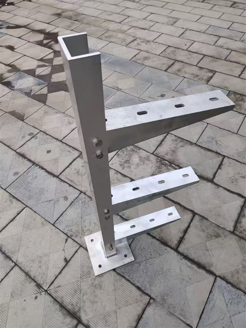 可調(diào)式支架